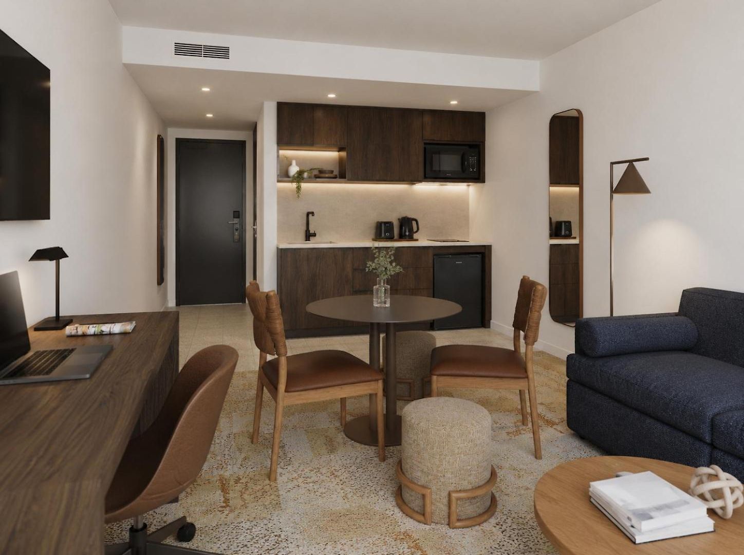 Punthill Airport Aparthotel 5*