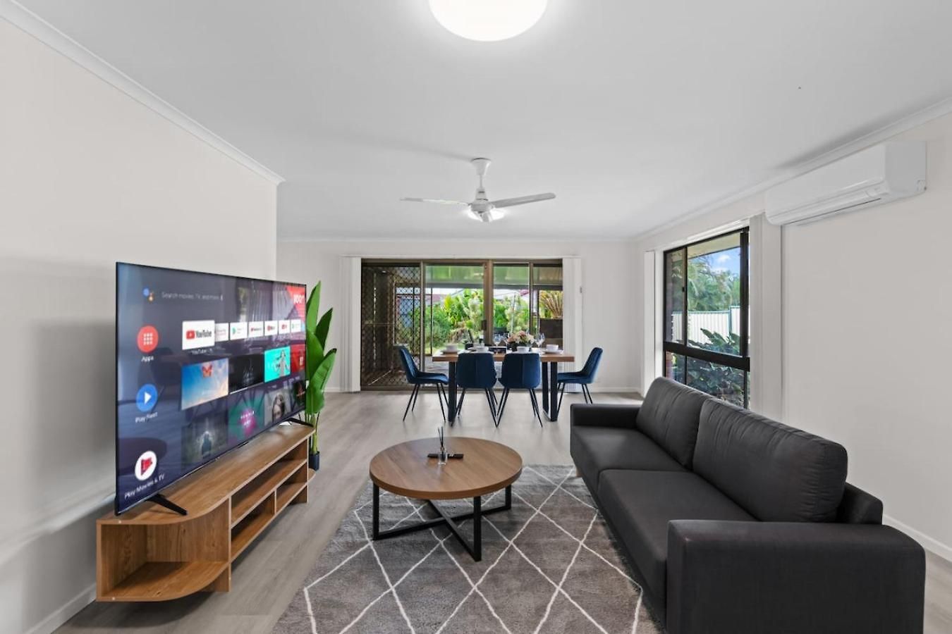 Full Ac Renovated And Close To Sunnybank And Shops Holiday home *