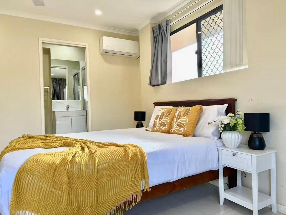 The Cozy Corner Private Near Garden Holiday home *