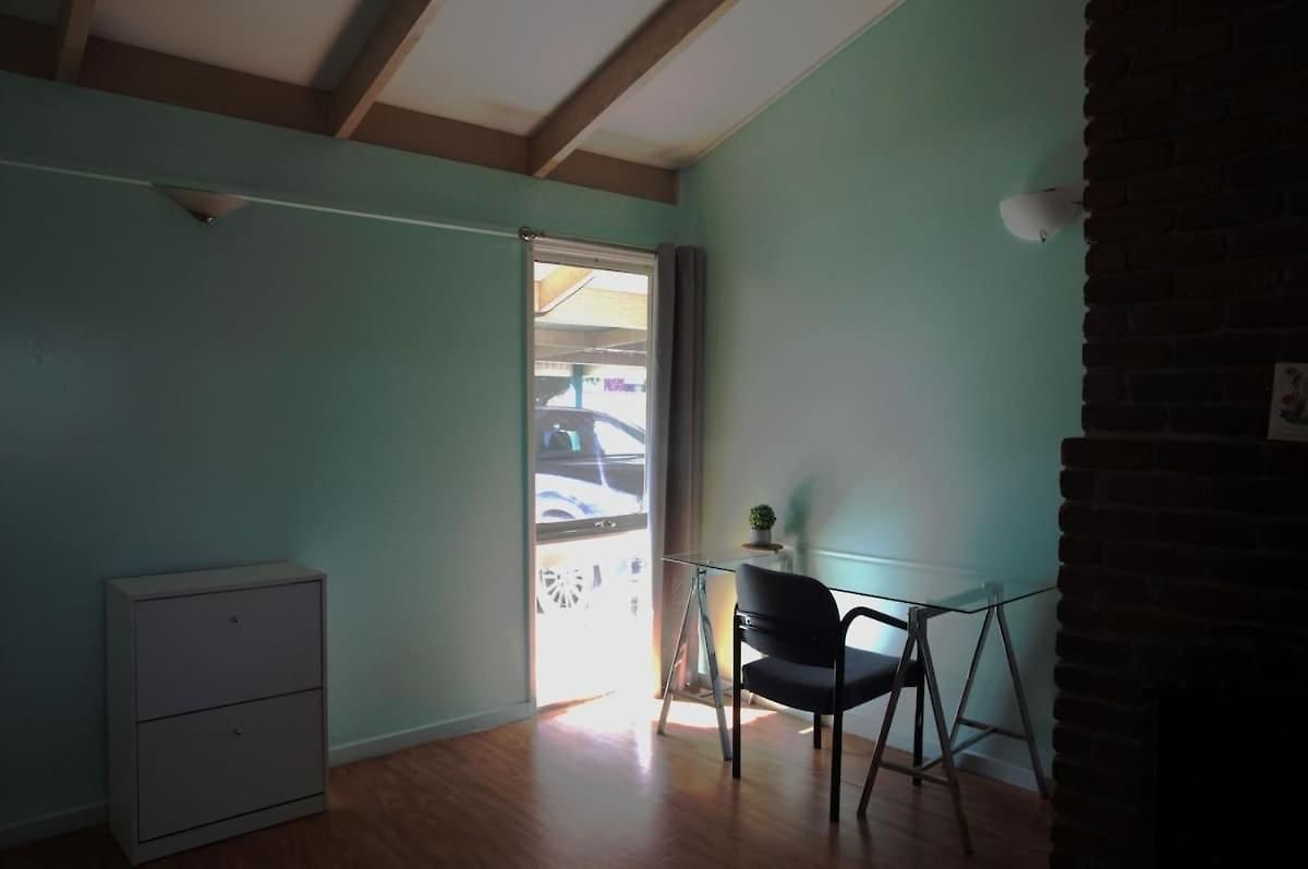 Large Private One Bedroom Unit