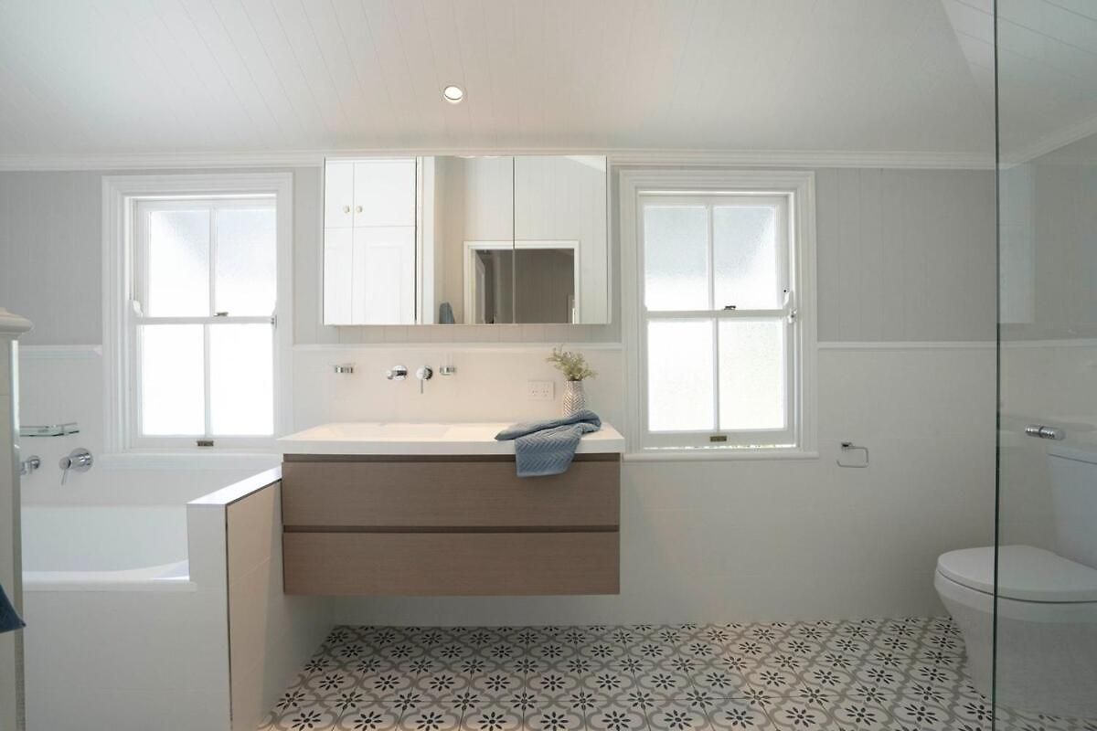 Bay Breeze Manor Grand 5br Queenslander Haven Holiday home