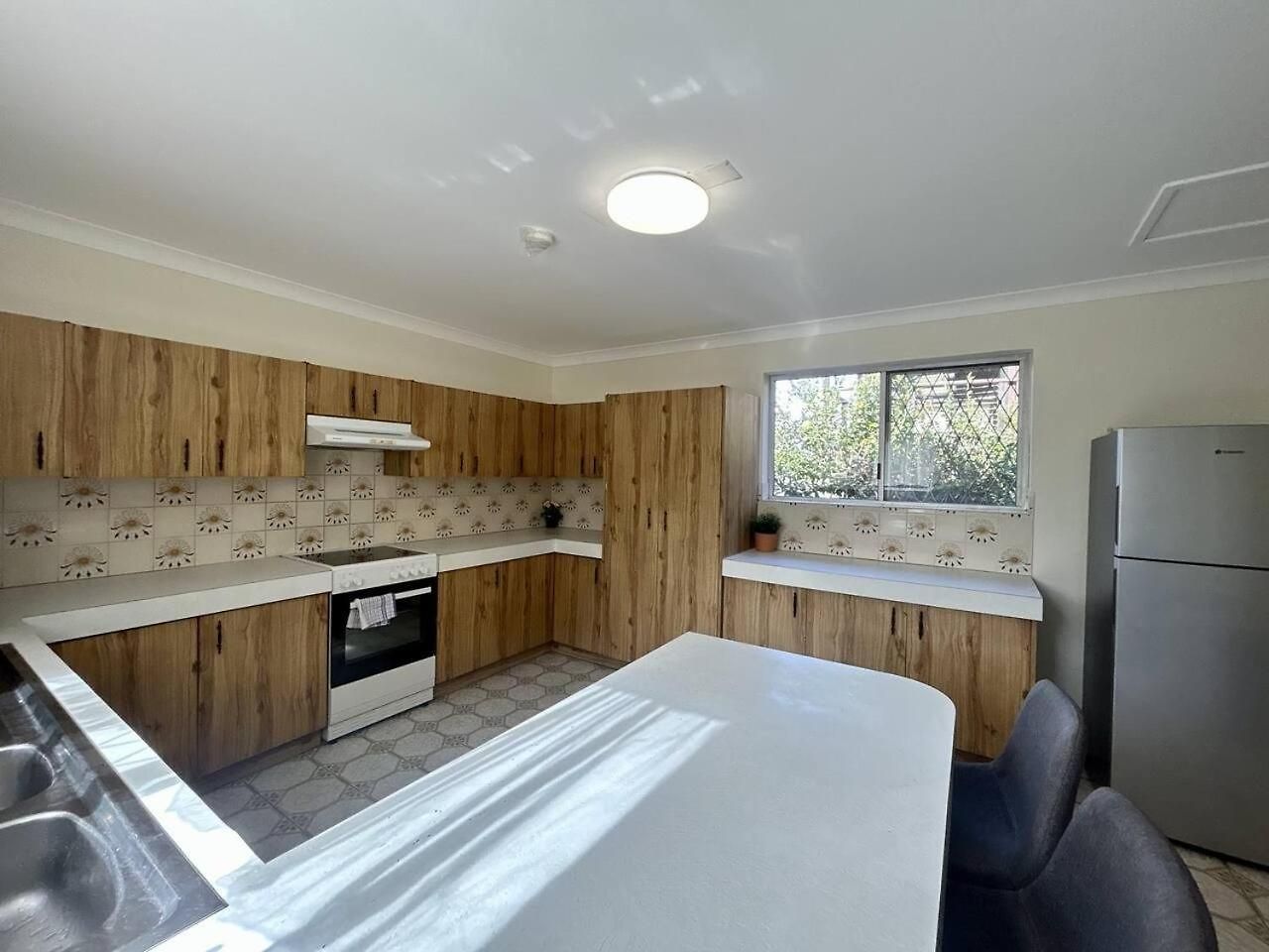 Great Value In Robertson 5 Mins To Shops Brisbane