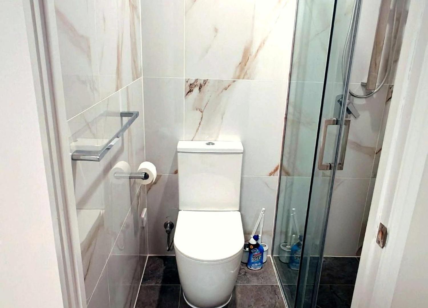 The On Morden - Private Ensuite 3*