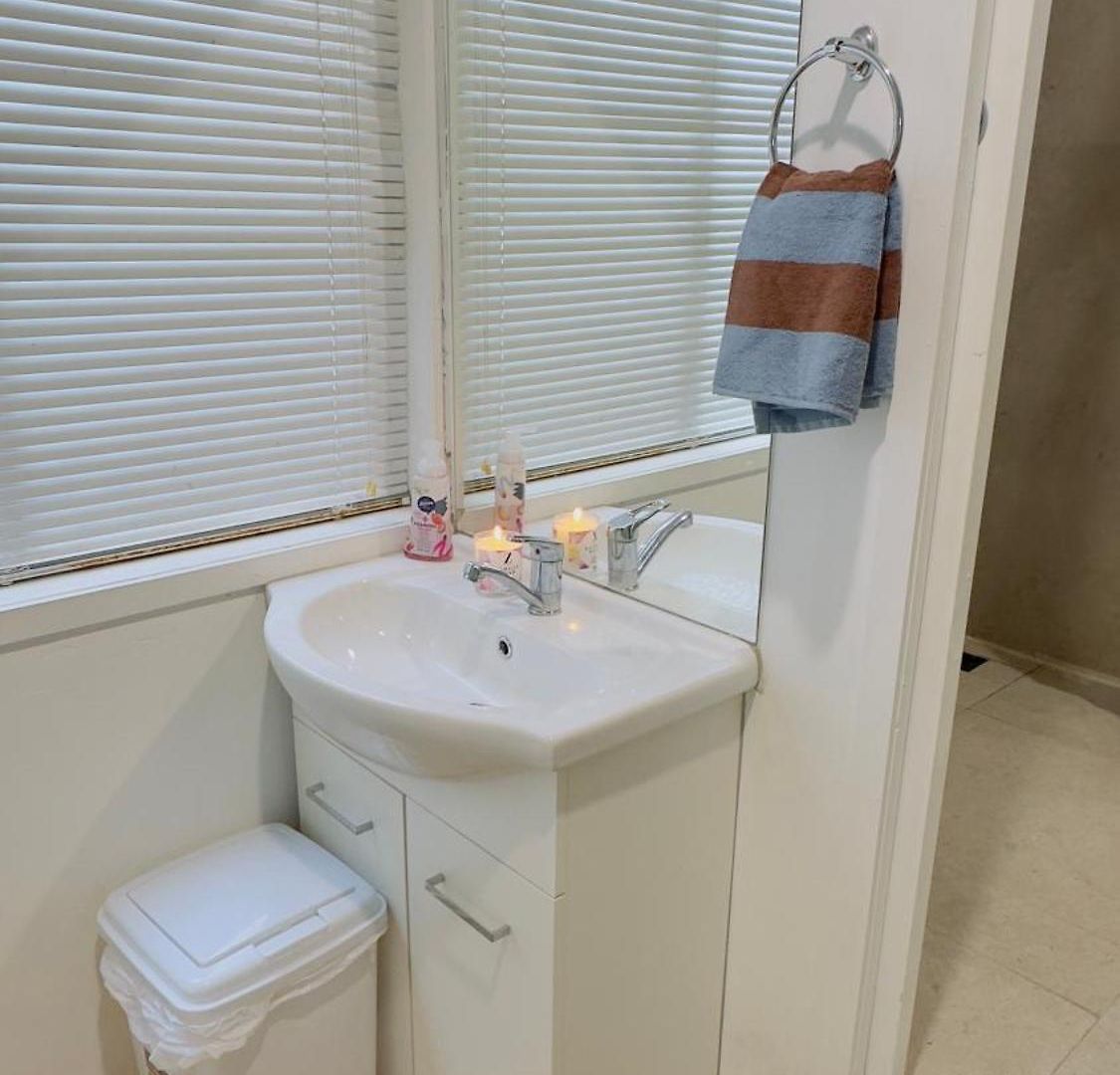Private Guest House, Separate Entry Guest house 3*