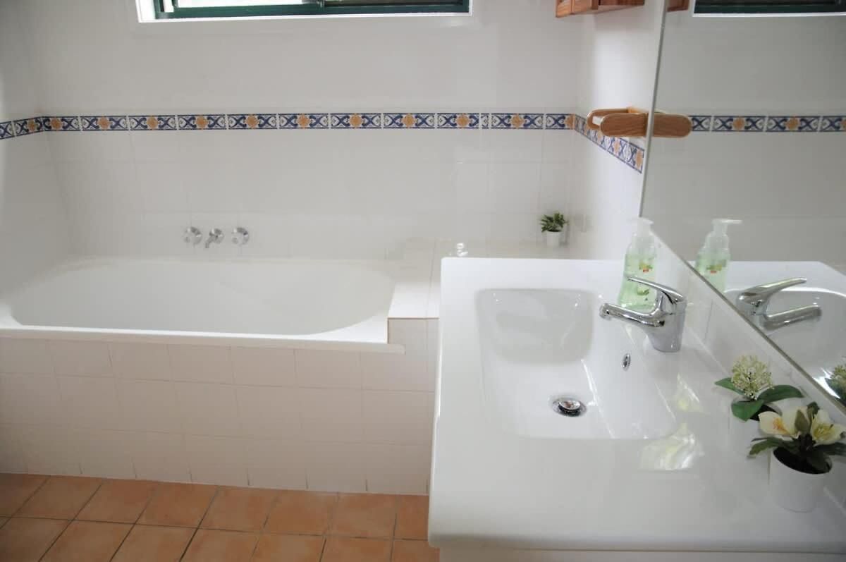 4 Bedroom House In Runcorn
