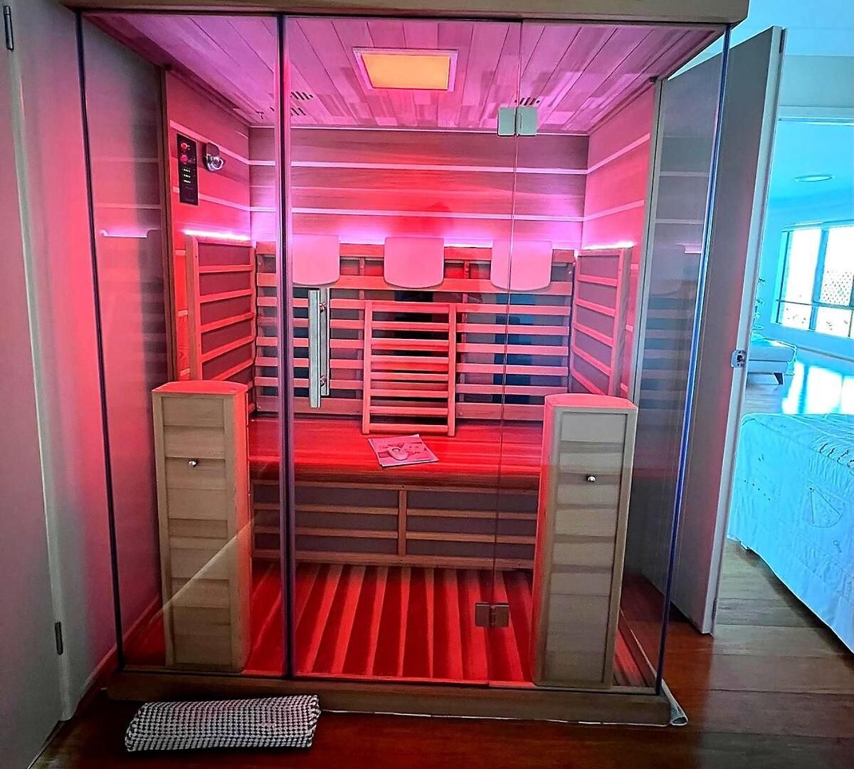 Bayside Mansion Sleeps 14 Pool Sauna Kids Holiday home *