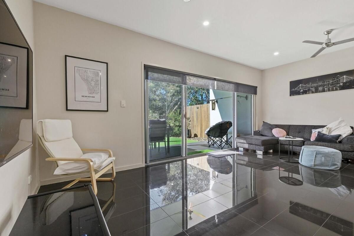 Spacious 3 Bedroom Townhouse In Prime Location! Brisbane