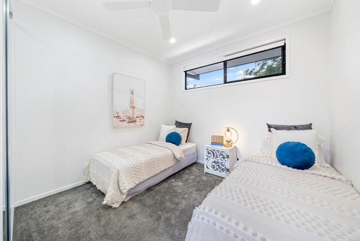 Calm & Cosy Bulimba Townhome Retreat Holiday home *