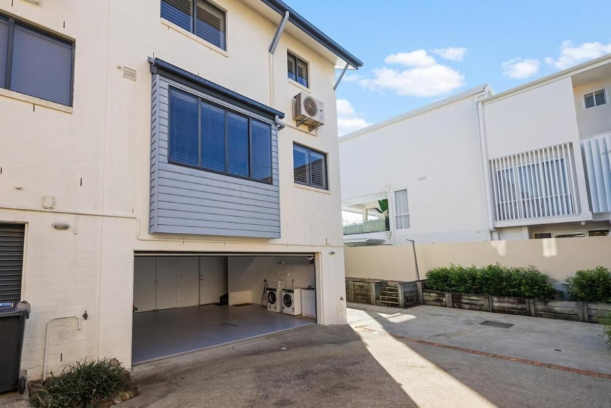 Manly View Townhouse Haven Holiday home *