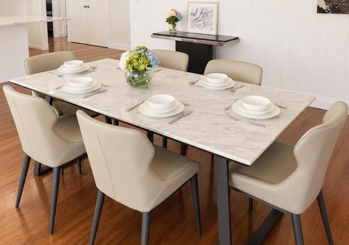 Holiday home 6 Beds Stylish Home In Coorparoo, 10 Mins To Cbd *