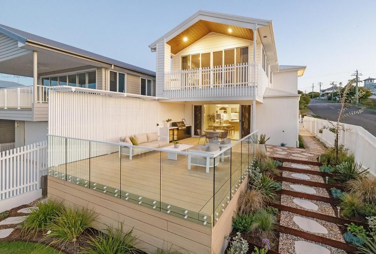 Nordica Luxury Bayside Retreat Wynnum Sleeps 10 * Brisbane