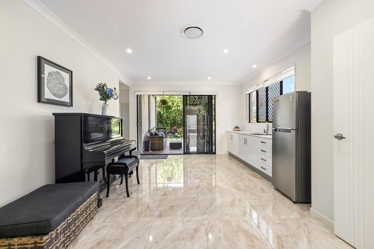 Holiday home Bayside Mansion Sleeps 14 Pool Sauna Kids