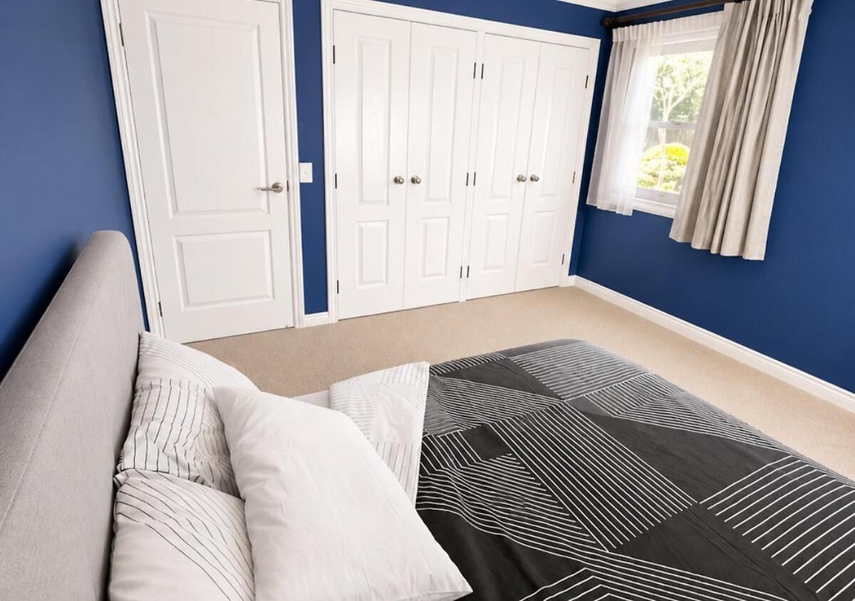 6 Beds Stylish Home In Coorparoo, 10 Mins To Cbd Holiday home *