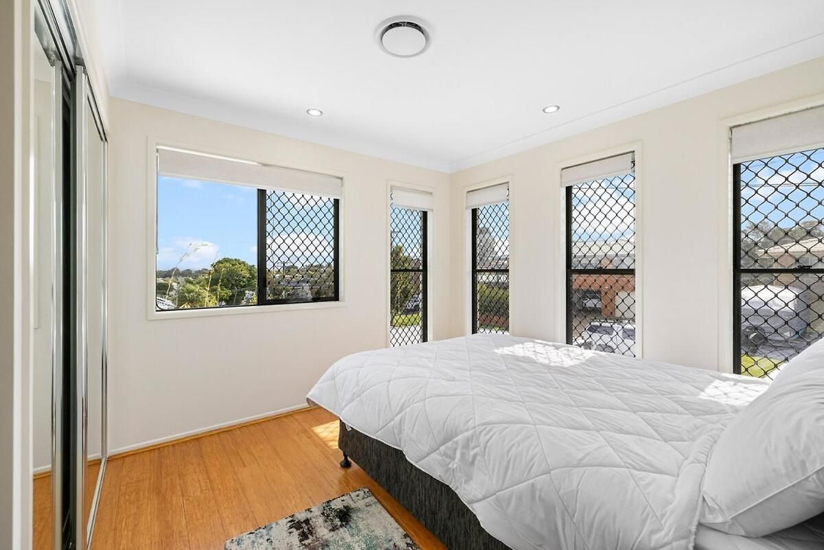 Holiday home Bayside Mansion Sleeps 14 Pool Sauna Kids