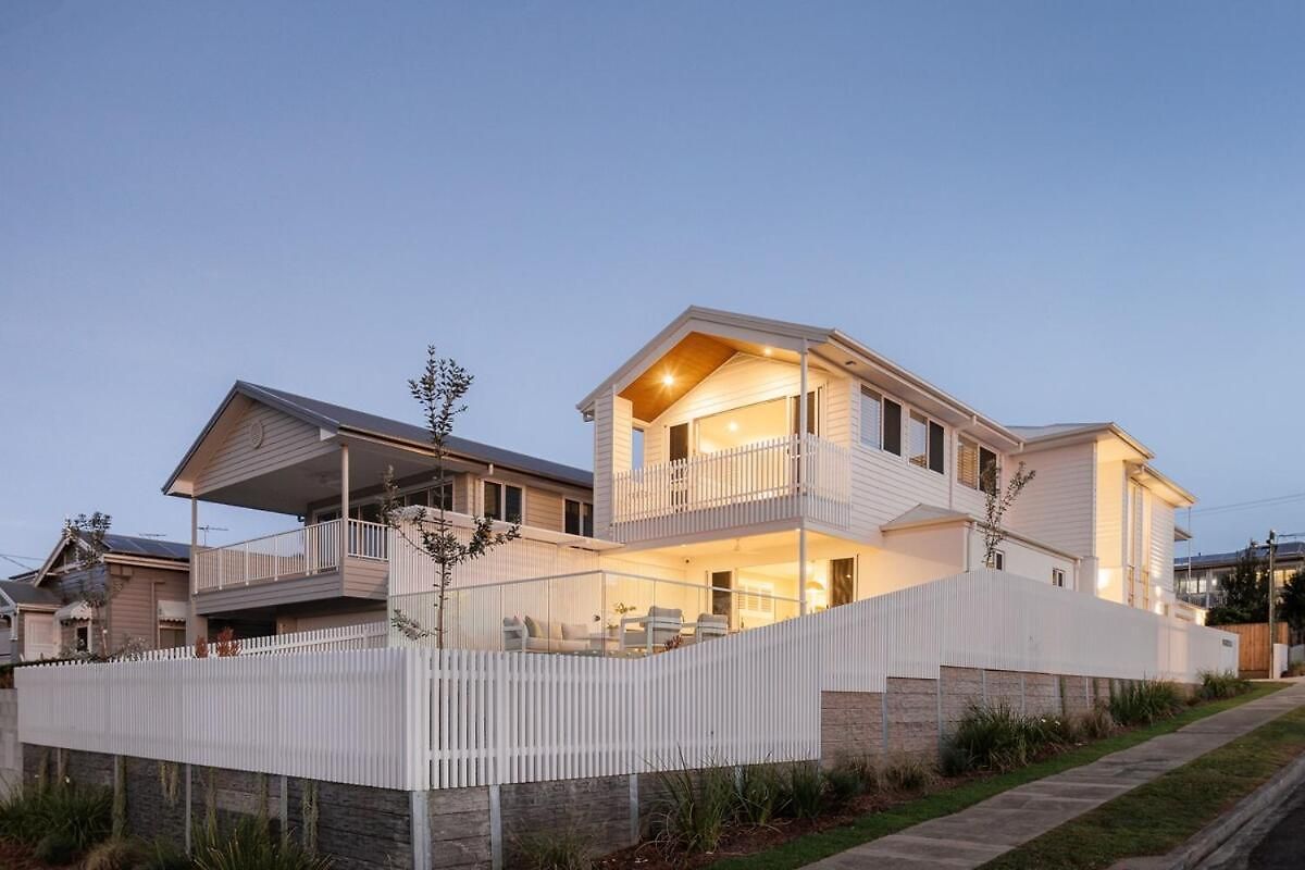 Holiday home Nordica Luxury Bayside Retreat Wynnum Sleeps 10 Brisbane