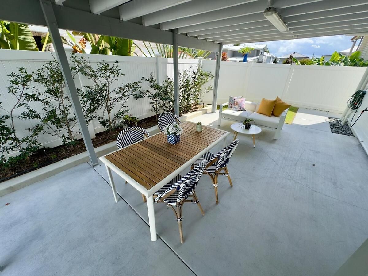 Bay Breeze Manor Grand 5br Queenslander Haven *