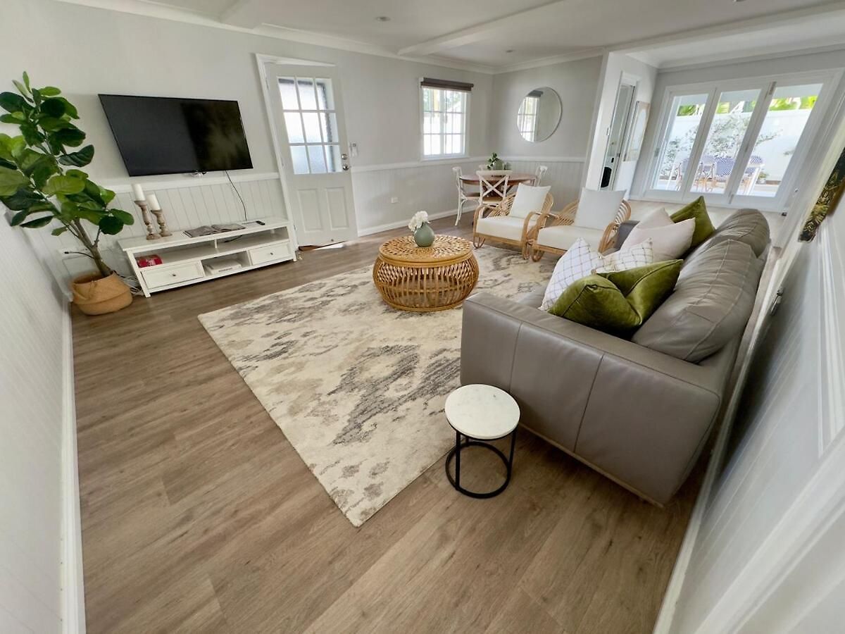 Bay Breeze Manor Grand 5br Queenslander Haven Holiday home Brisbane