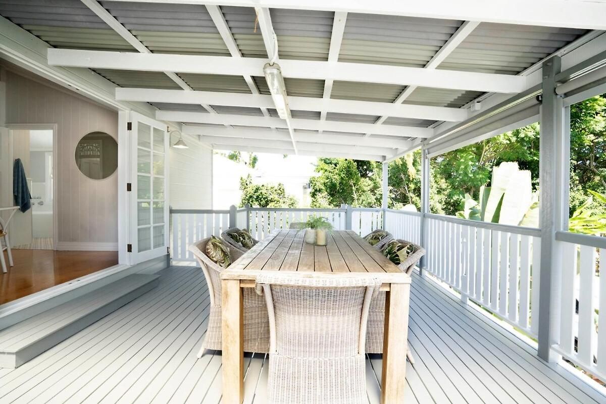 Bay Breeze Manor Grand 5br Queenslander Haven Holiday home *