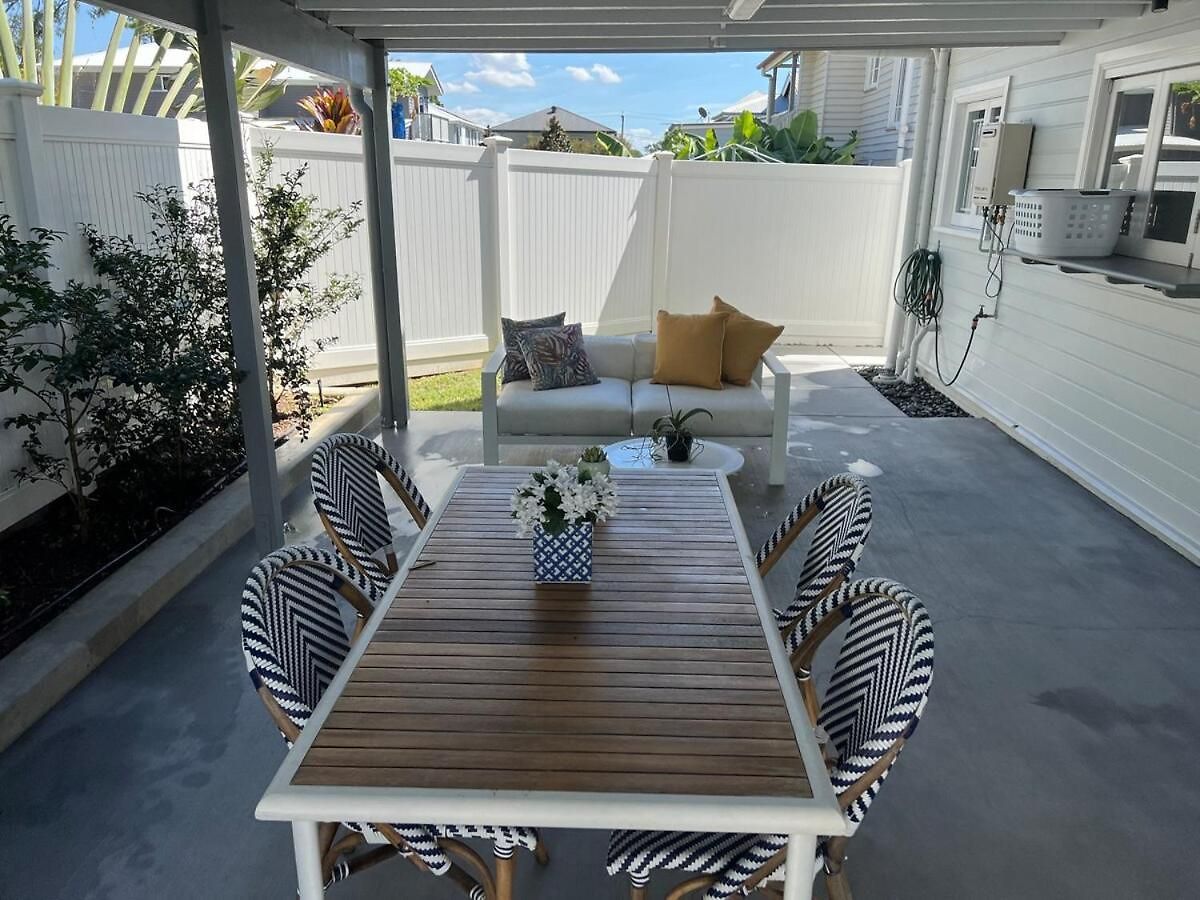 Bay Breeze Manor Grand 5br Queenslander Haven Brisbane