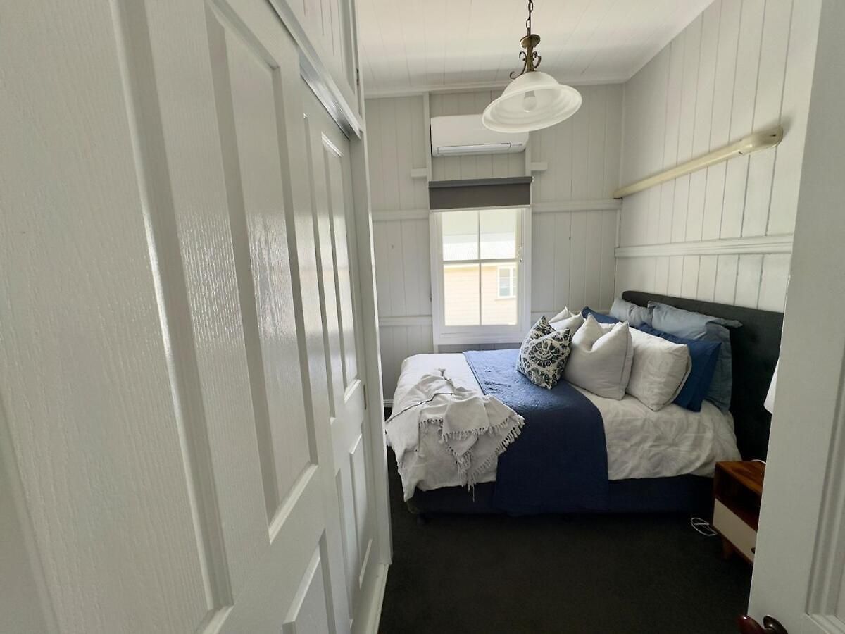 Bay Breeze Manor Grand 5br Queenslander Haven Holiday home *