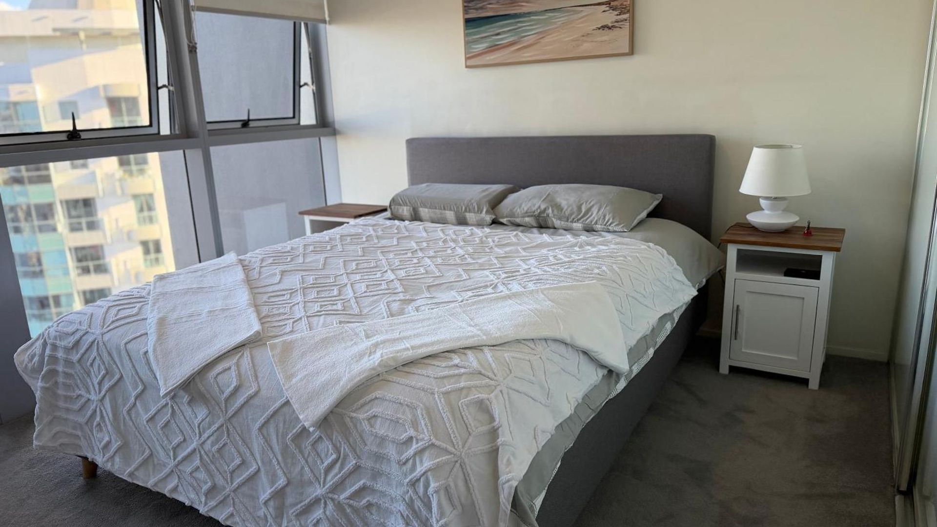 2bed 2bath Riverfront Luxury Views Apartment Brisbane