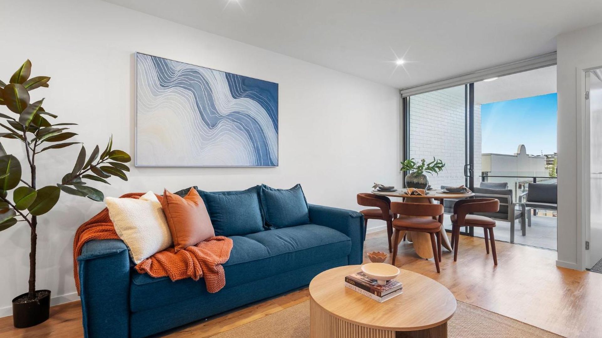 Apartment Fortitude Valley Hideaway - 2Br Apartment With Balcony & 2 Free Car Bays