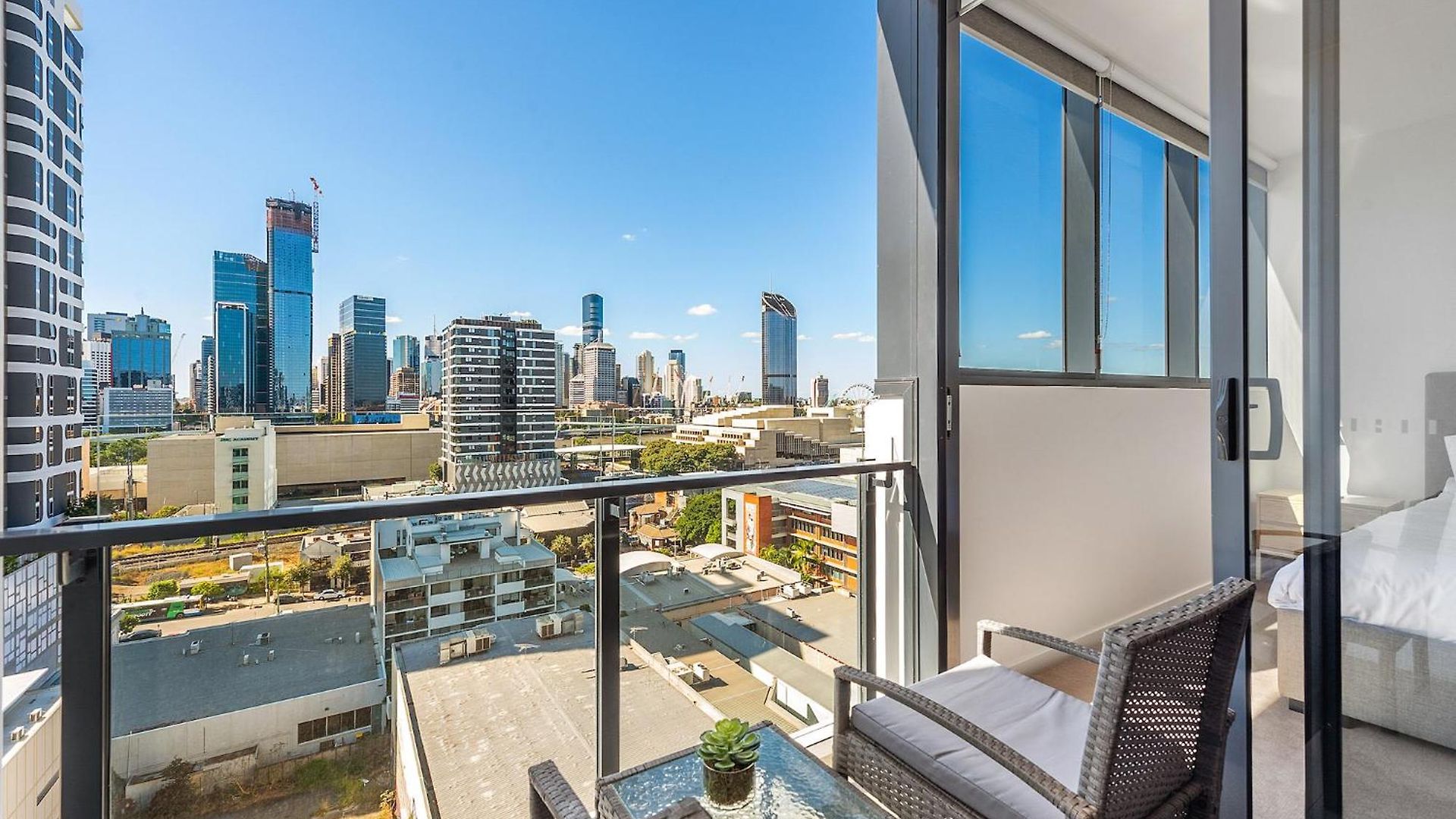 Breathtaking Views & Brisbane's Location! Brisbane