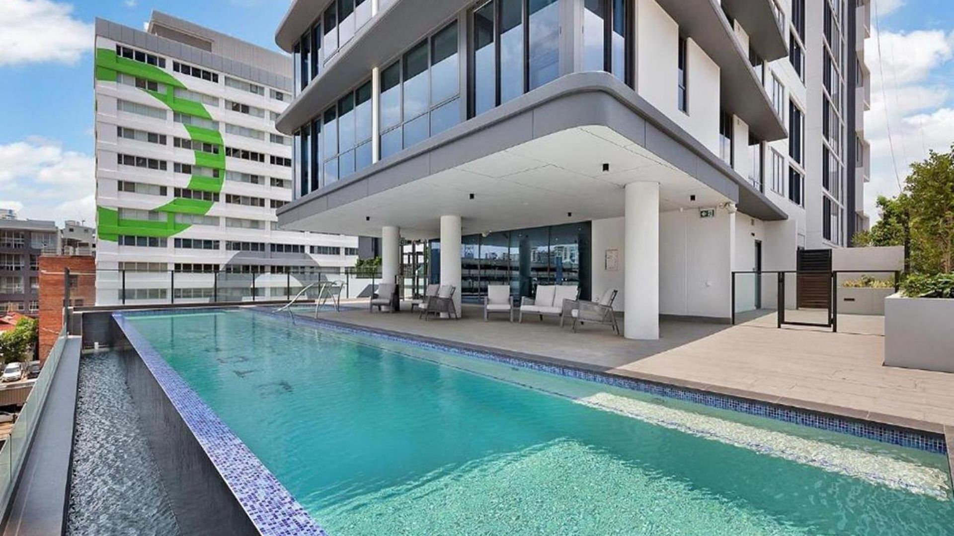 Apartment 2 Bedroom 2bath Fortitude Valley -free Wifi Brisbane