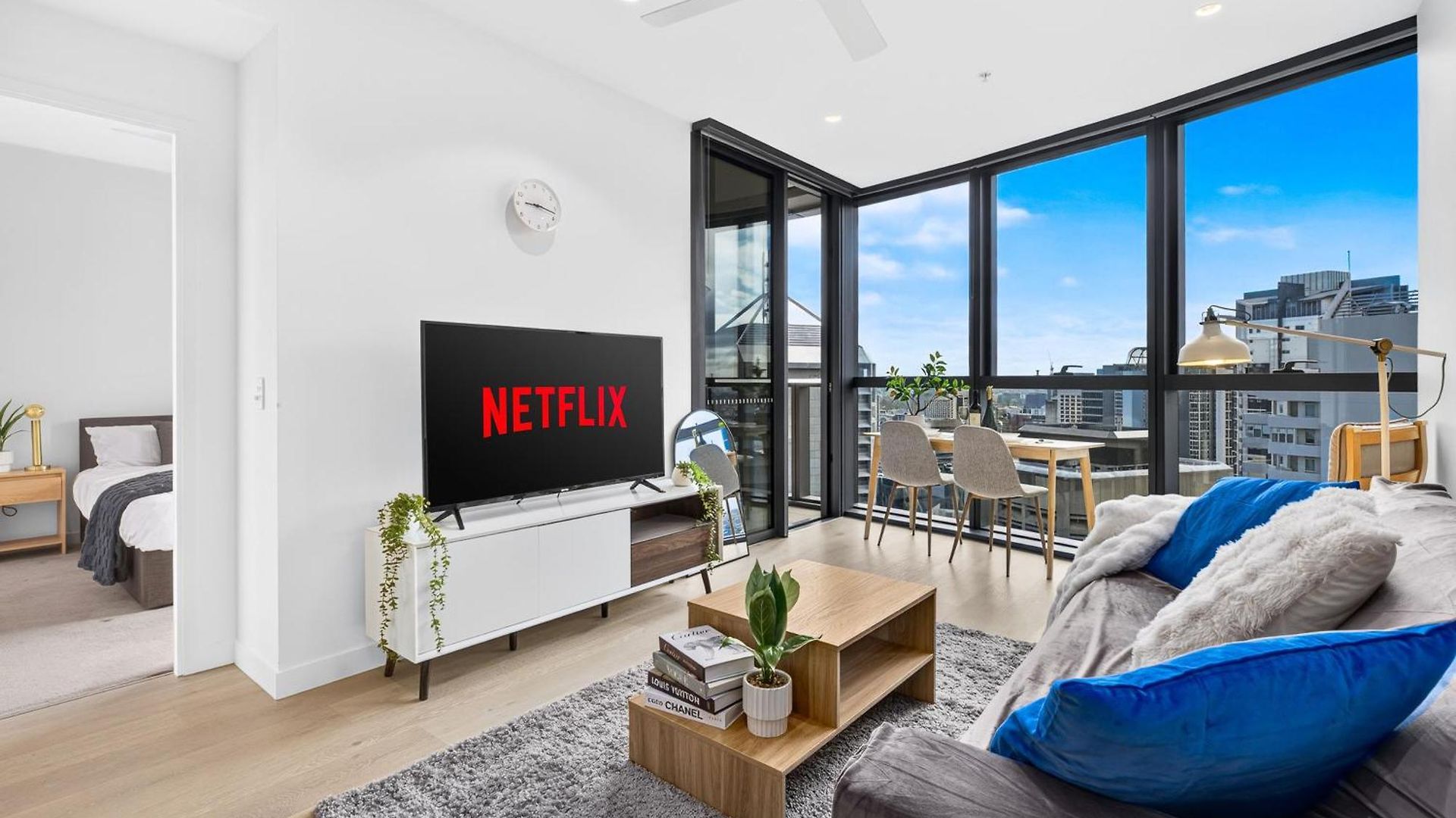 Level 30 Luxury One Bedroom Panoramic Views At Queen's Wharf Apartment