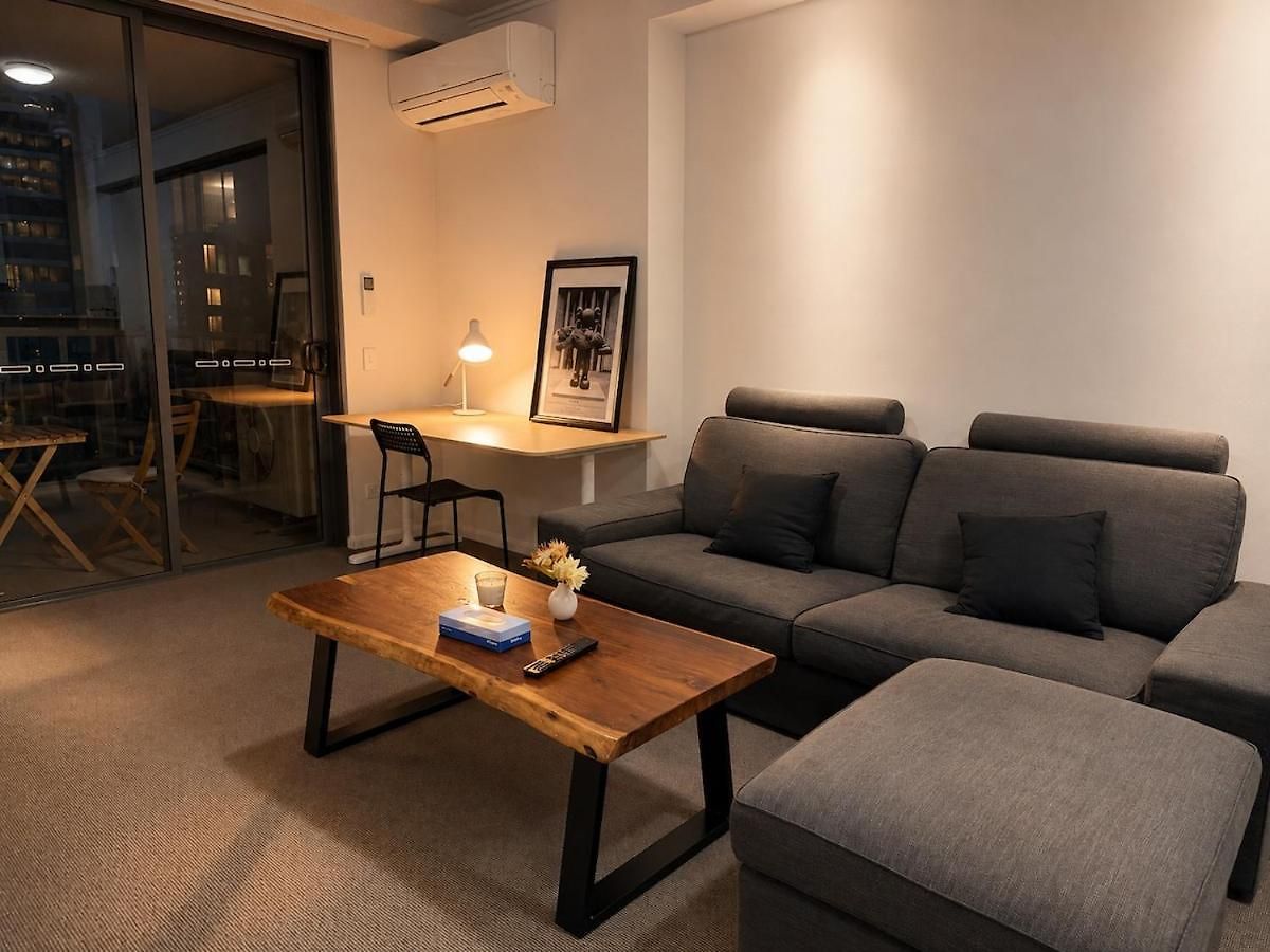 Your Cozy 1br In The Cbd C38 Brisbane