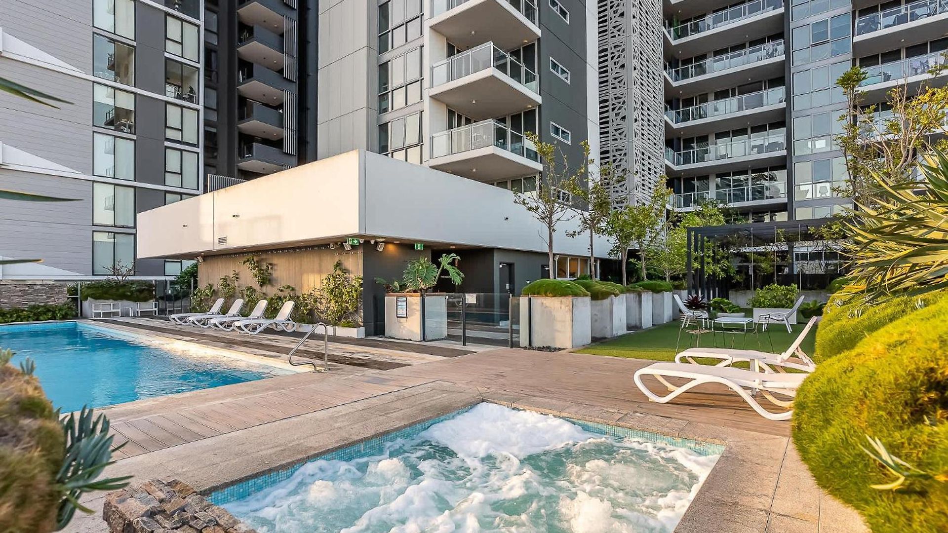 Rooftop Pool 1br At The Gabba With Views * Brisbane