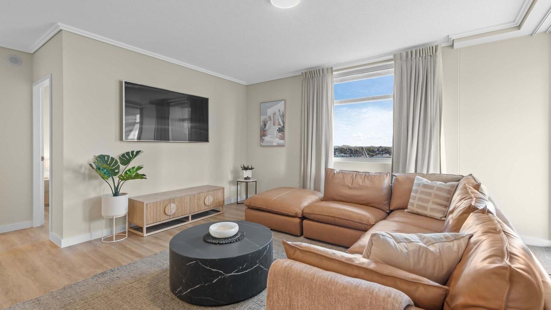 Riverfront Luxe 2br Cbd With Iconic & Bridge Views Apartment Brisbane
