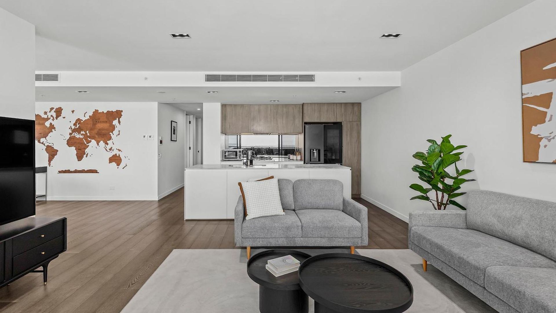 Apartment Luxe 3br With Stunning Views, Parking And Pool Brisbane
