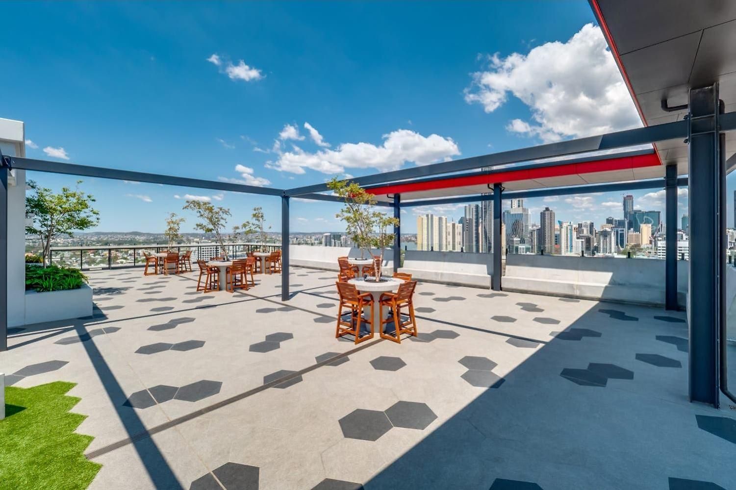 Apartment 2br Utopia Fortitude Valley -pool-rooftop-king Beds Brisbane