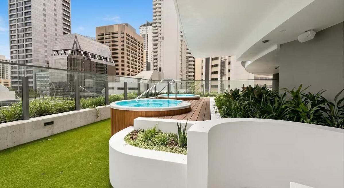 Casino Star Cbd - Waterview - Access - Baby - Cinema And Outdoor Brisbane
