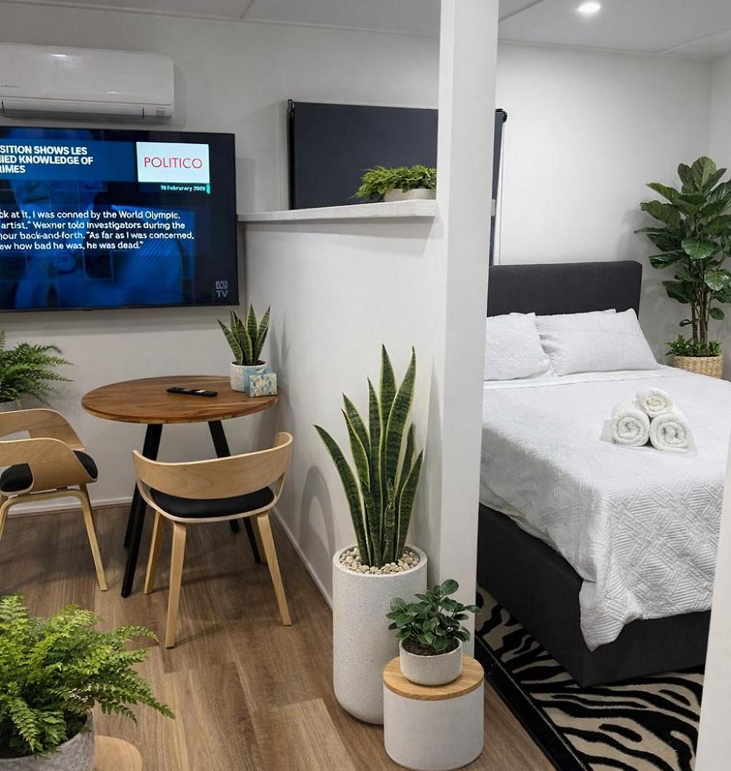 Rated Luxury Retreat With Free Private Parking Apartment