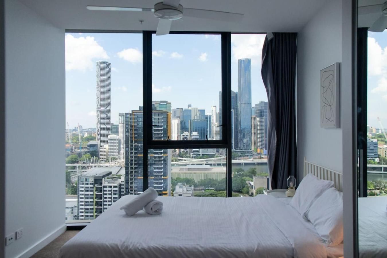 High Level 2 Bedroom With And River Views Brisbane