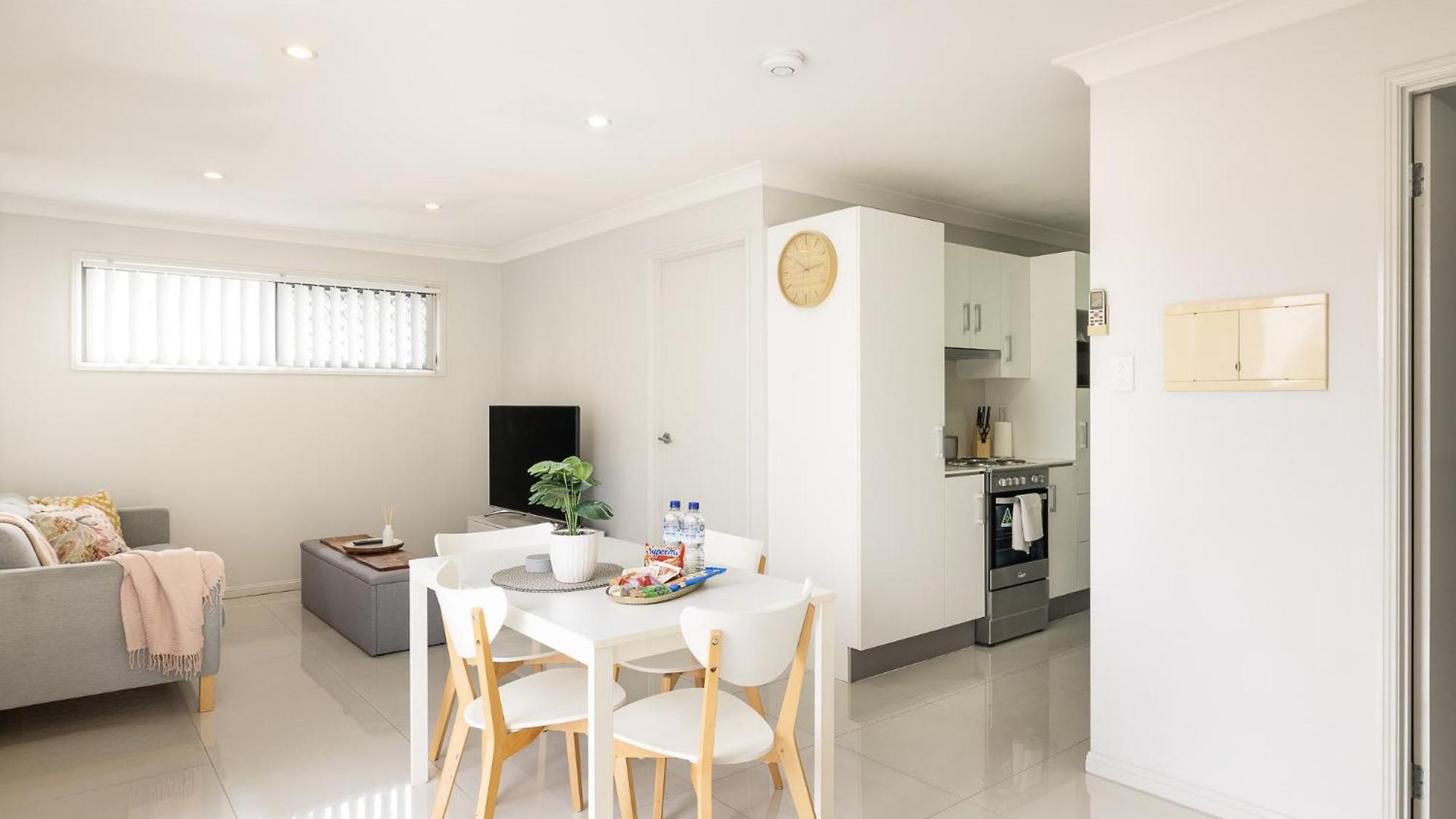 Apartment Smart Self Check-in - Darnley St Brisbane
