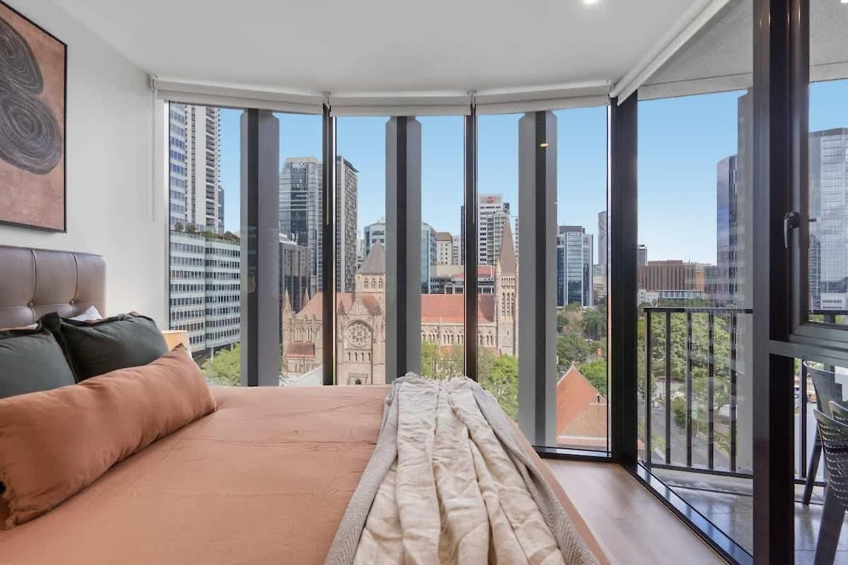 Apartment Spire - Free Car Park Brisbane