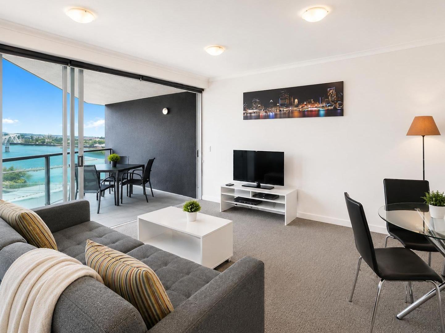 Cbd With Amenities