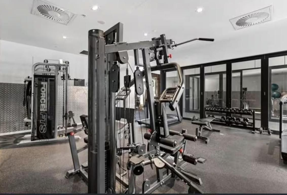 Chic 1br With Pool And Parking *