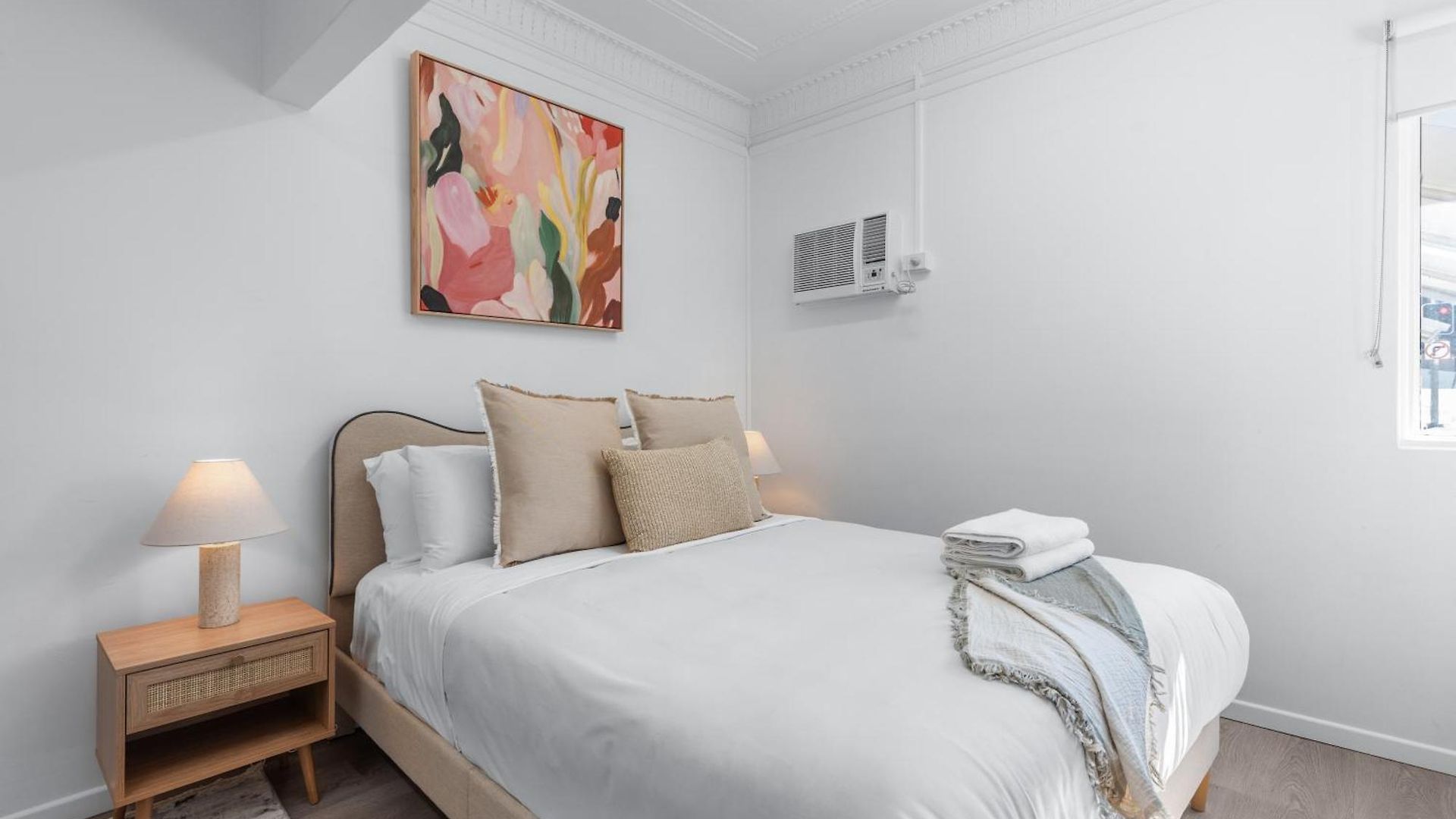 Spacious Cbd - Short Walk To Hospitals *