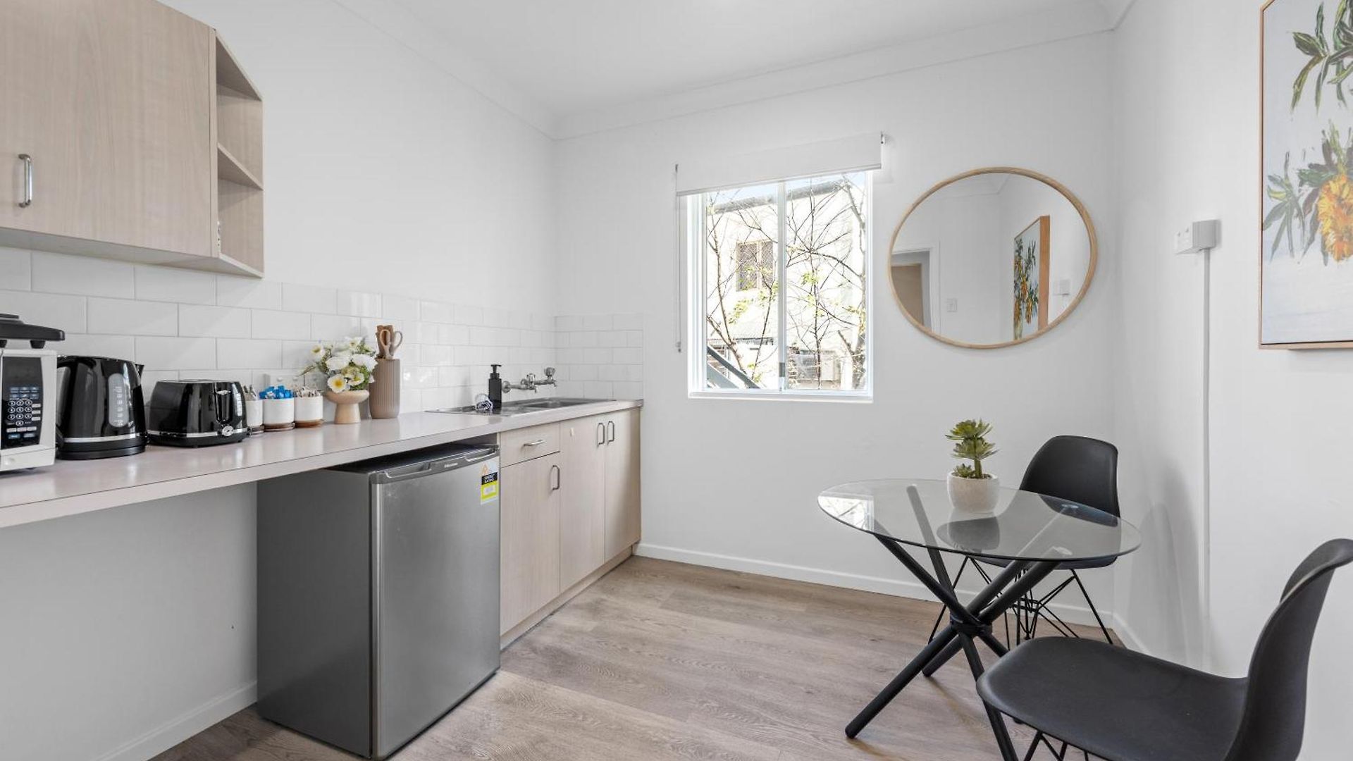Stylish Cbd - Short Walk To Hospitals And Cbd *