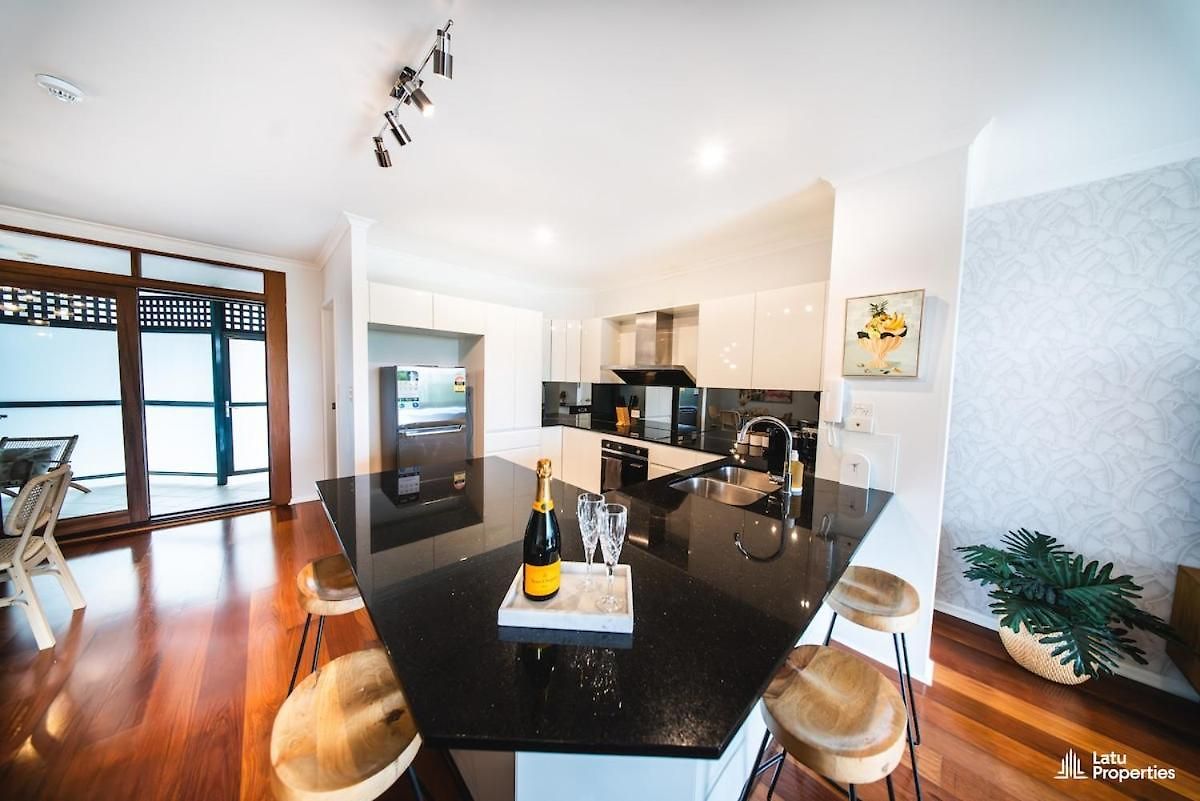 Apartment Stylish Rivr Front Lux2bdr2bath Pool Ac Parking Brisbane