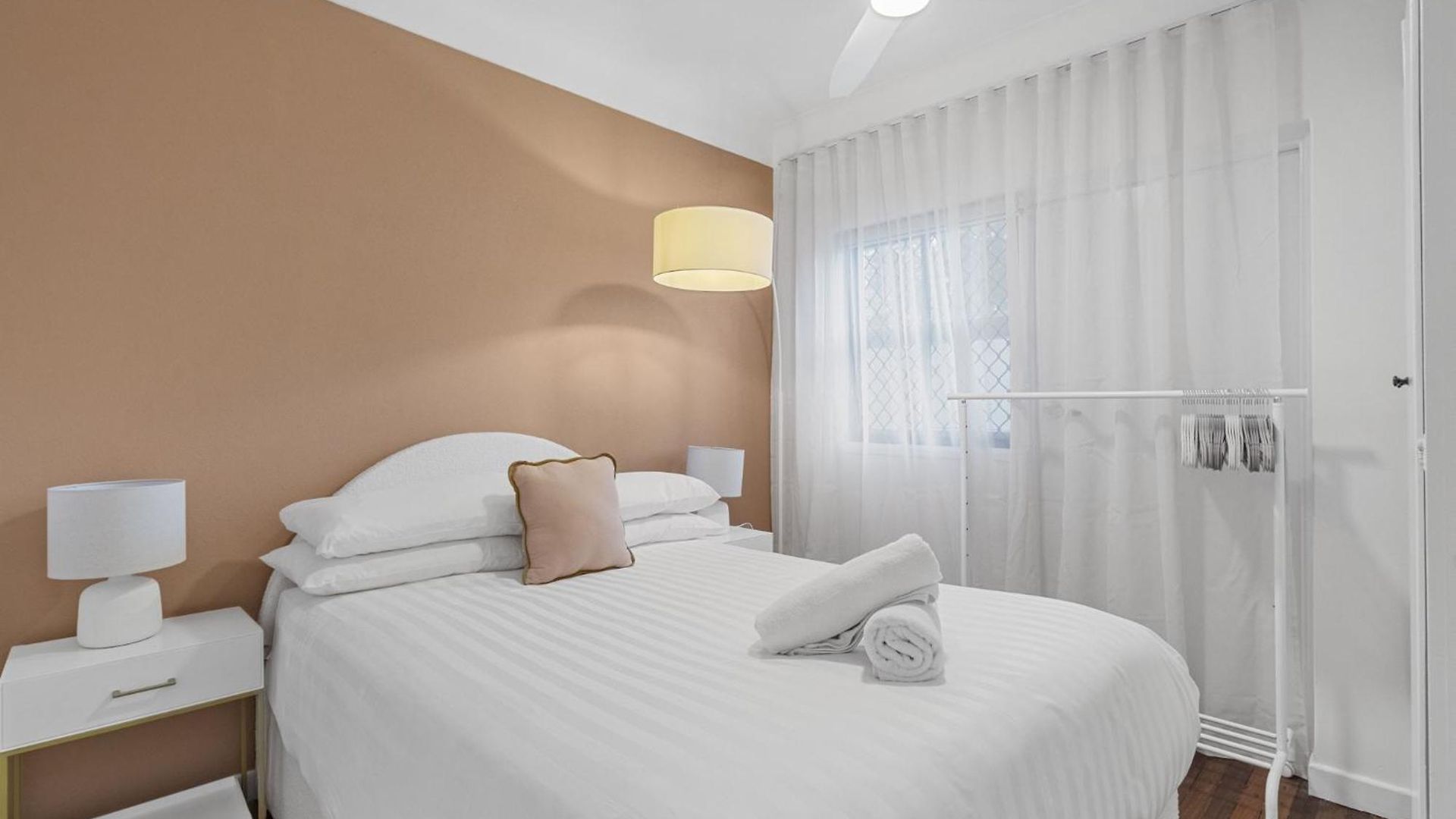 Apartment Courtyard 1-bed In New Farm *