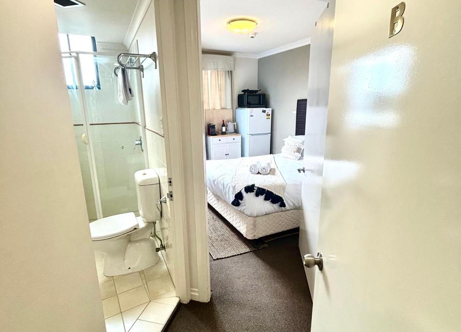 Compact Cbd | Pool & Gym Access *