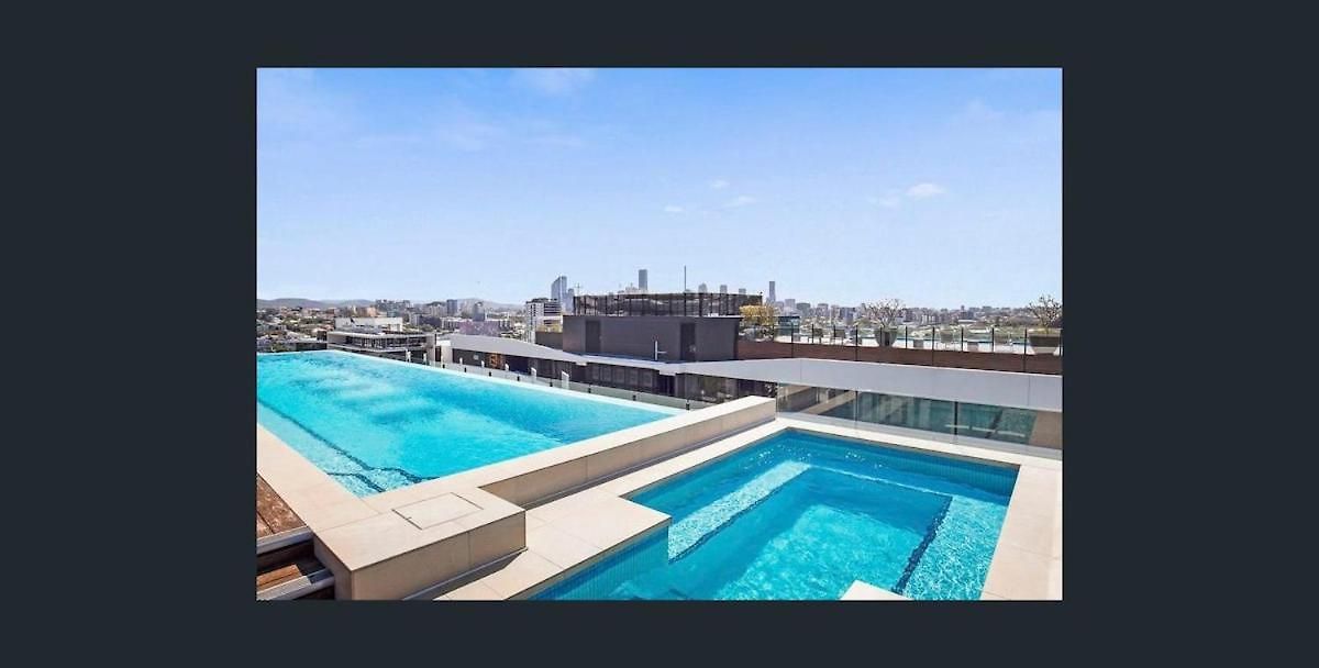 Modern 2br And Pool With South Square Apartment Brisbane