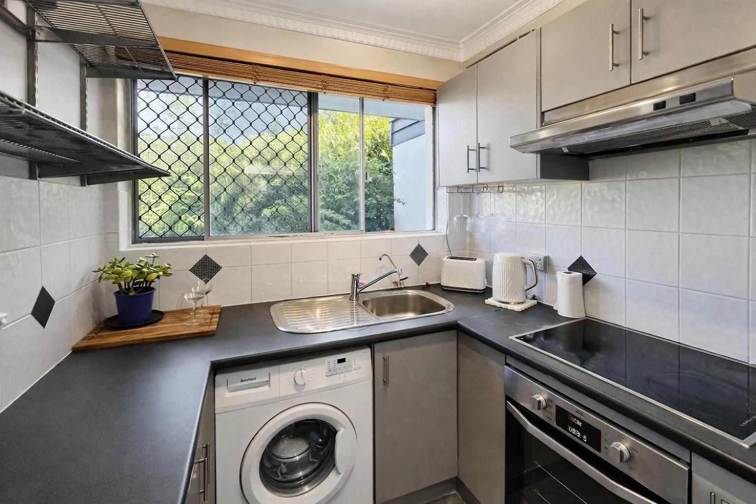 Apartment Cozy And 1 Bedroom Brisbane