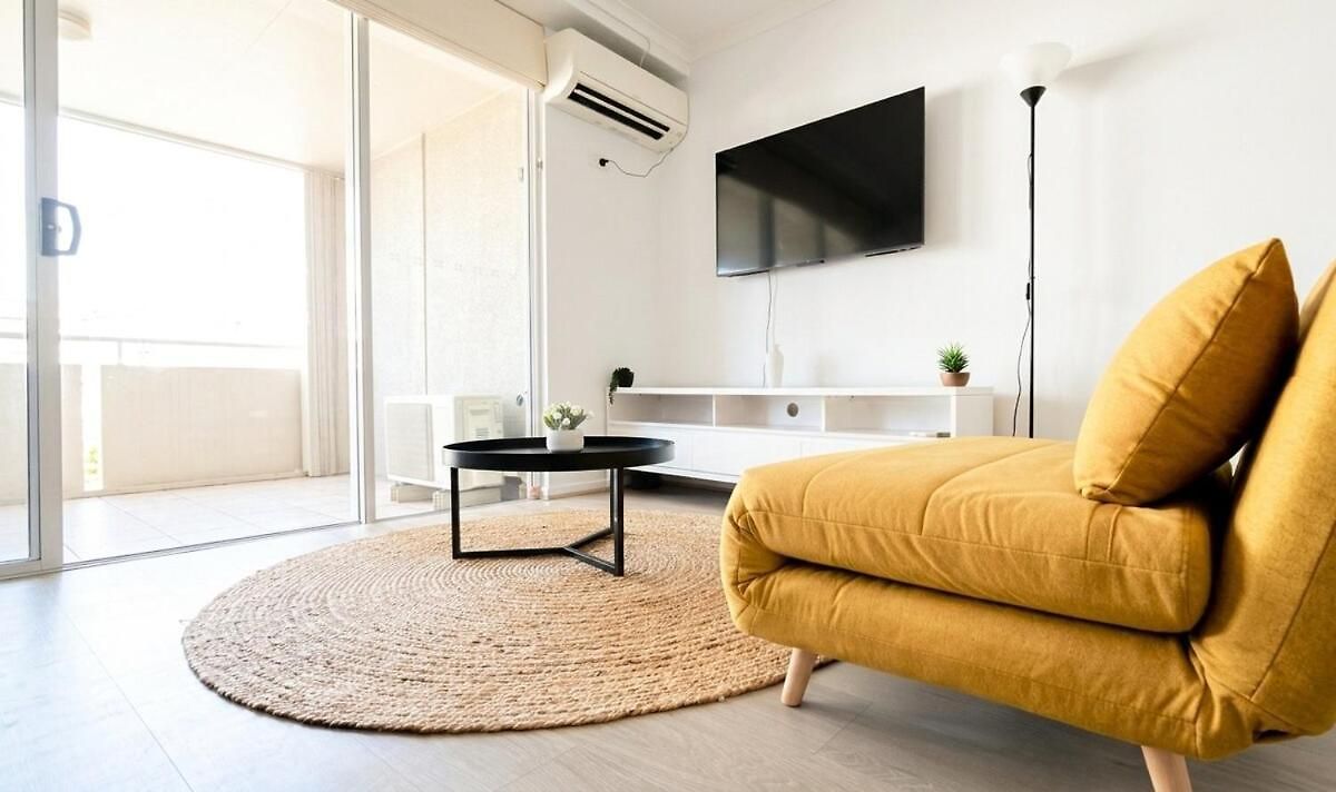 2br - Lagoon Pool Gym - Sleeps 6 - Baby Equipped - Free Parking *