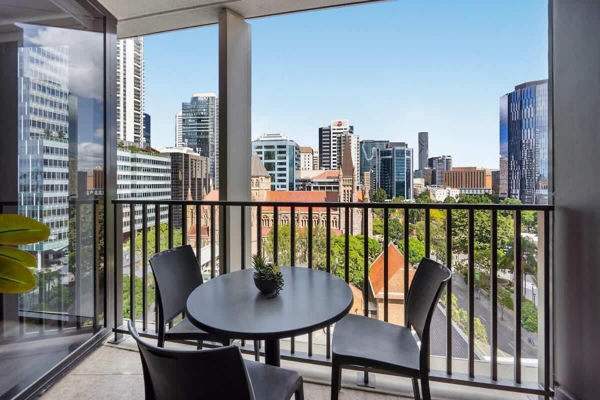 Spire - Free Car Park Apartment Brisbane
